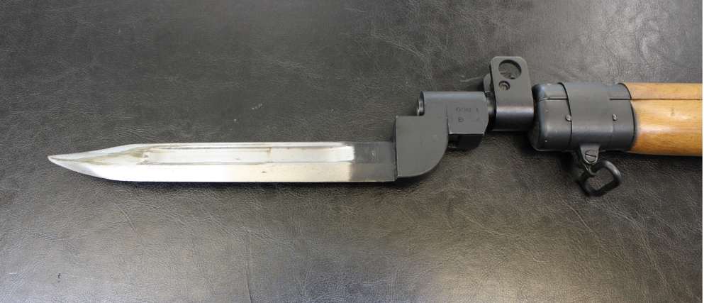 LEE-ENFIELD NO.4 MK II Bolt Rifle with Bayonet-img-26