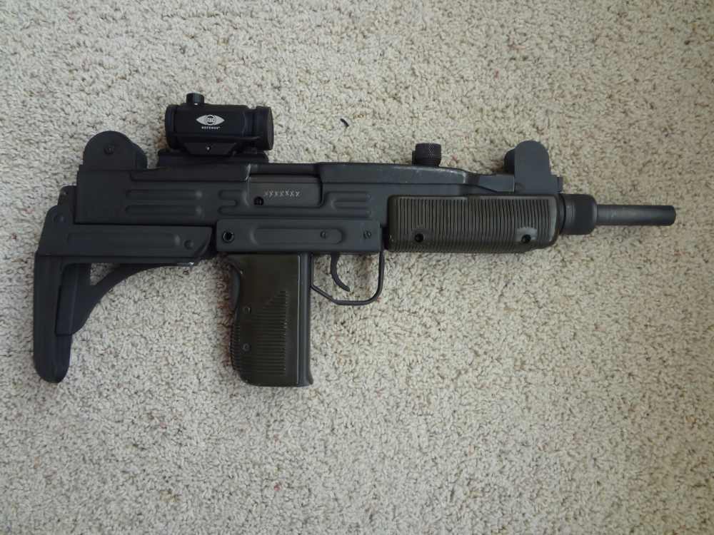 GROUP INDUSTRY HR 4332 UZI, 9MM/45/.22LR EXCELLENT CONDITION AND EXTRAS-img-1