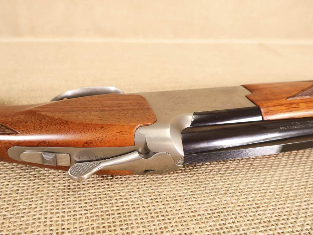 Browning White Lightning 12-Gauge 28" O/U 3" Vent Rib Shotgun Engraved-img-33