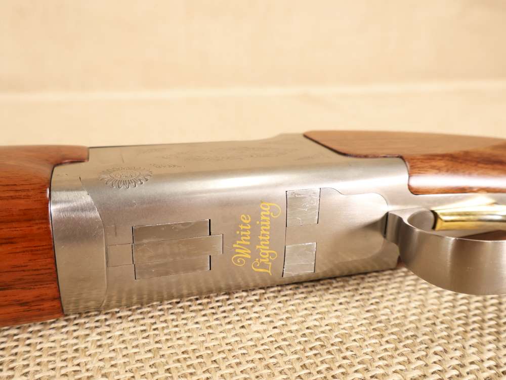 Browning White Lightning 12-Gauge 28" O/U 3" Vent Rib Shotgun Engraved-img-23