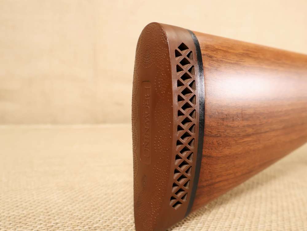 Browning White Lightning 12-Gauge 28" O/U 3" Vent Rib Shotgun Engraved-img-13