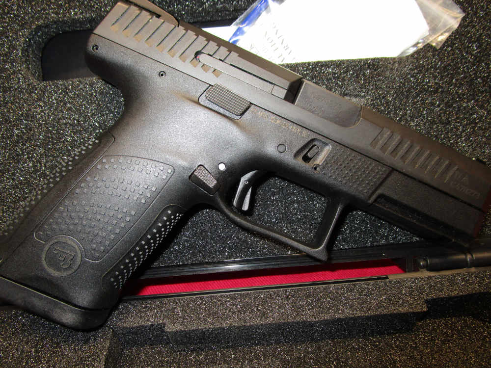 CZ P10C 9mm used-img-0