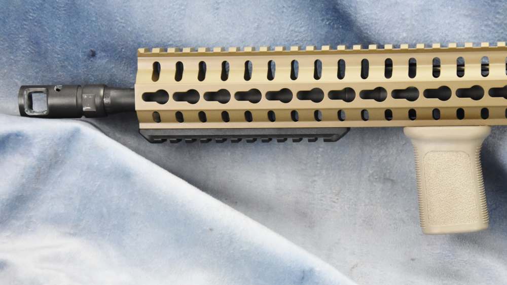 CMMG Mk4 .300 AAC Blackout 16" barrel AR-15 Semi Auto Rifle-img-11