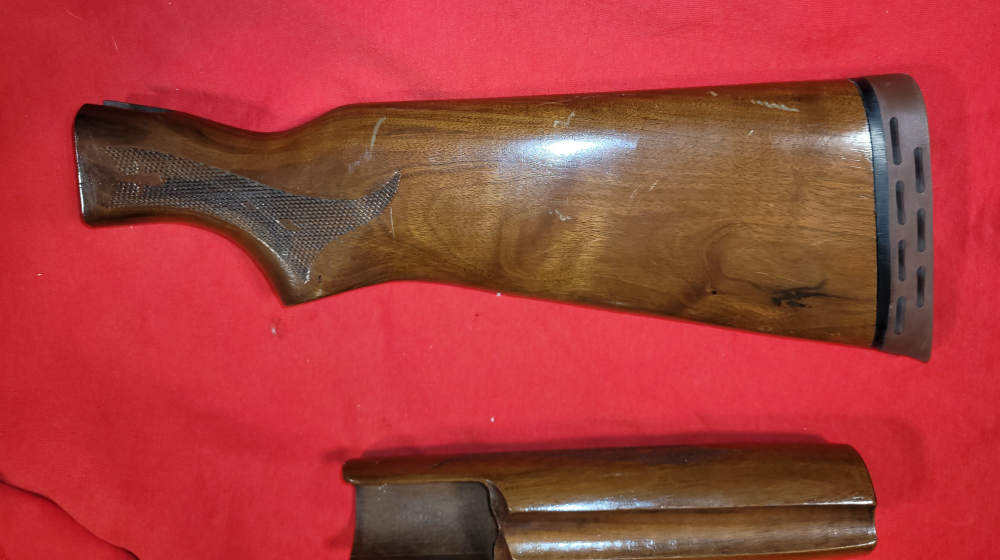 Noble model 66J shotgun stock set 12 ga walnut w factory pad-img-3