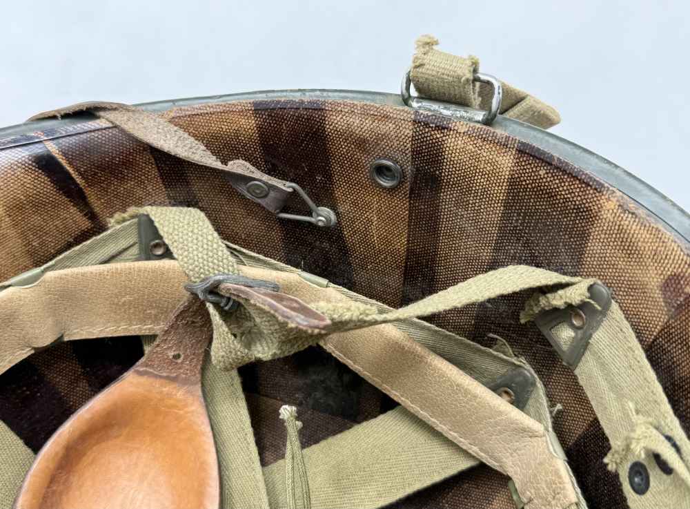 WW2 M1 Captain US Airborne Jump Helmet MEDIC F/S S/B WWII Paratrooper-img-26