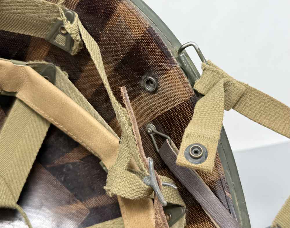WW2 M1 Captain US Airborne Jump Helmet MEDIC F/S S/B WWII Paratrooper-img-24