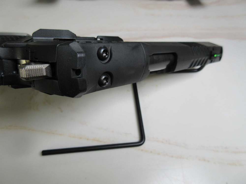 SIG SAUER P211-GTO 9mm Mach30 Compensator optic ready 2-21rd & 1-23rd mags-img-5