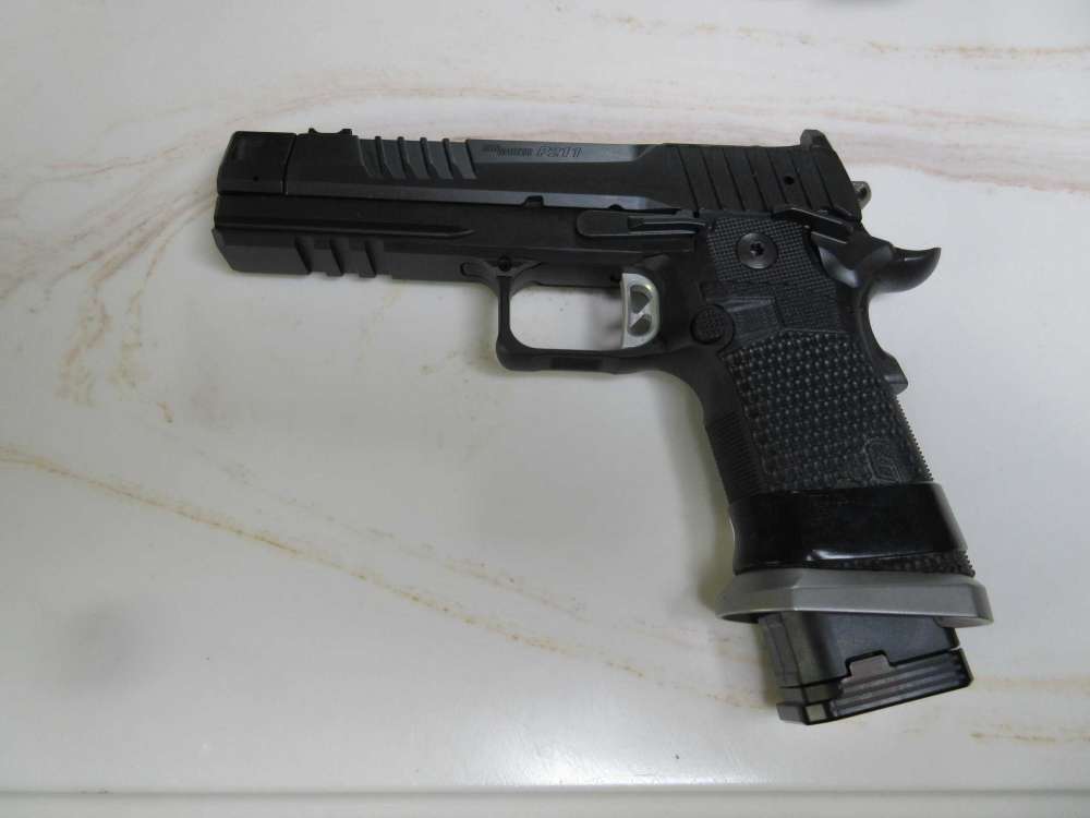 SIG SAUER P211-GTO 9mm Mach30 Compensator optic ready 2-21rd & 1-23rd mags-img-2