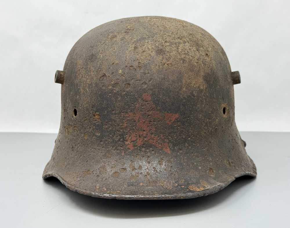WW1 German RUSSIAN CAPTURE M17 Helmet pre WW2 WWII relic rare -img-0