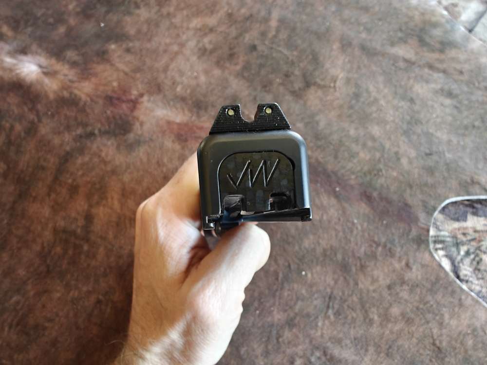 Glock 17 Gen 4 Factory Slide With Trijicon HD Night Sights! Discontinued-img-7
