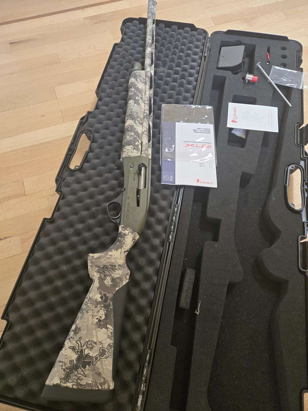Fabarm XLR5 Left Hand water fowler Viper 12 ga. shot gun-img-0