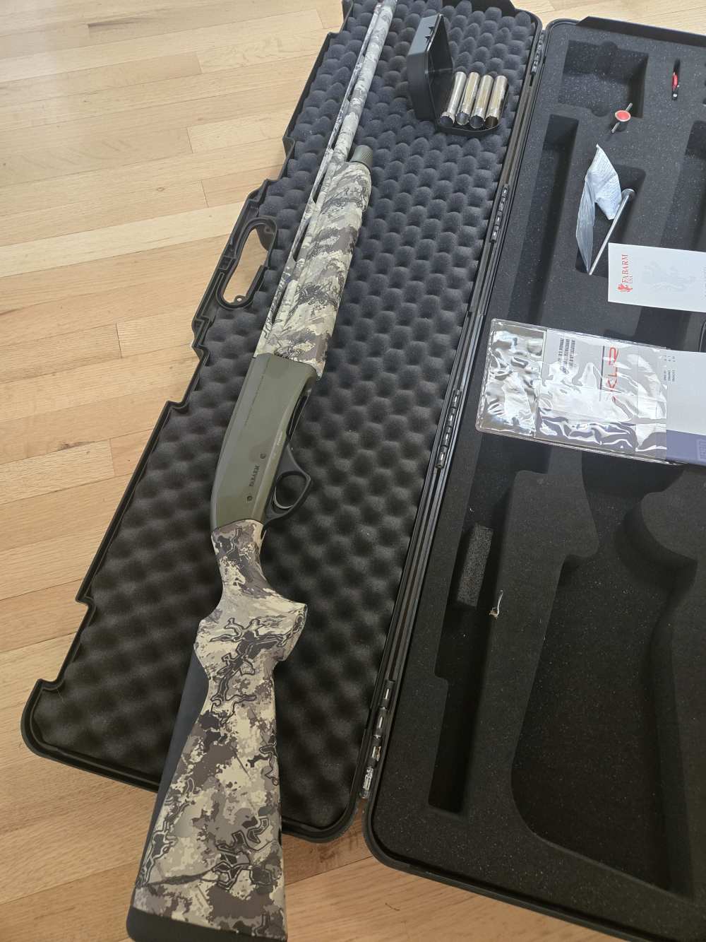 Fabarm XLR5 Left Hand water fowler Viper 12 ga. shot gun-img-2
