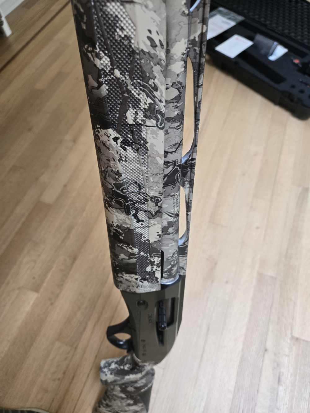 Fabarm XLR5 Left Hand water fowler Viper 12 ga. shot gun-img-4