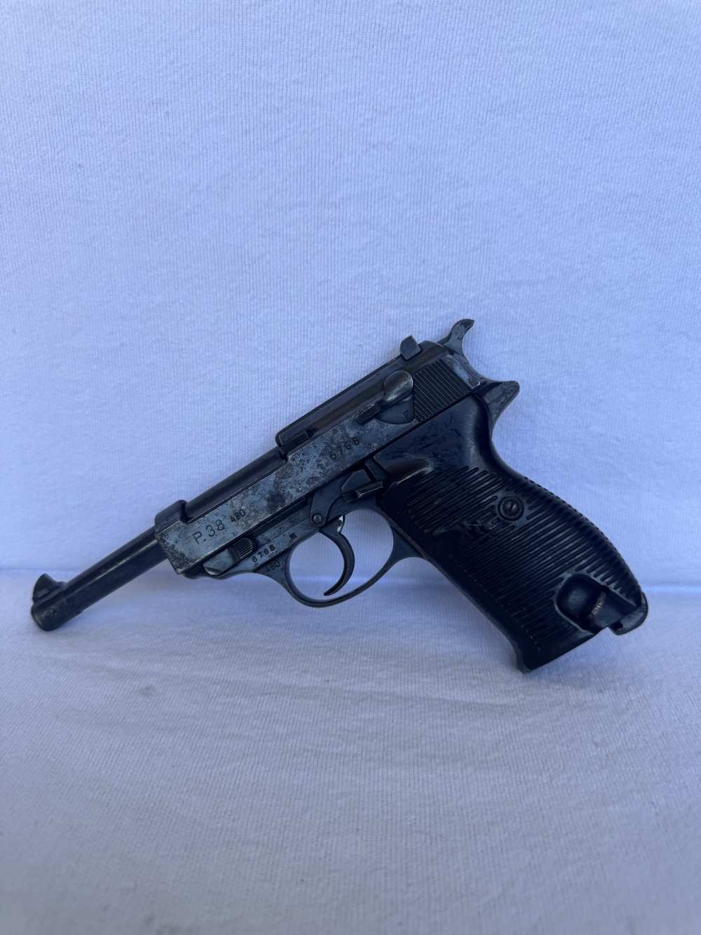Very Rare Walther P.38 Code 480 Semi-Auto Pistol (War Trophy)-img-1