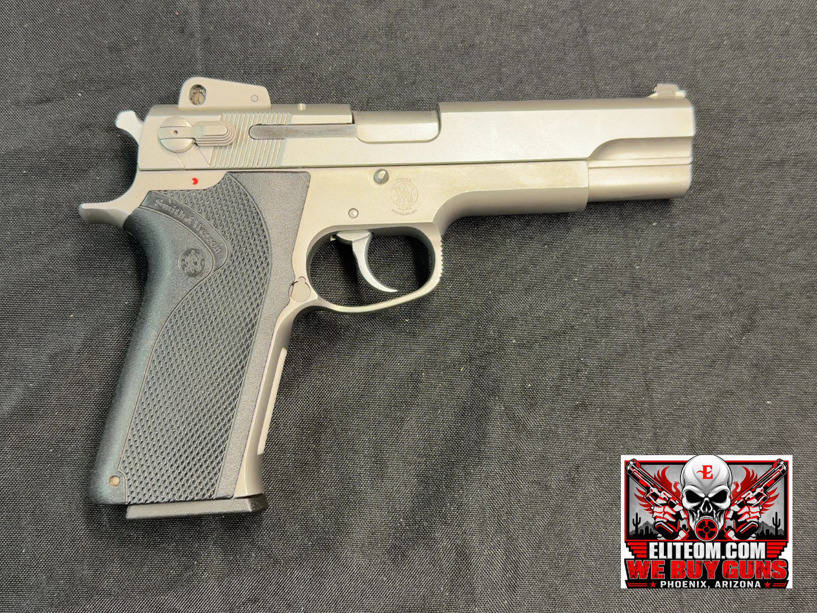 Smith & Wesson 1006 10mm Automatic 1st gen-img-0