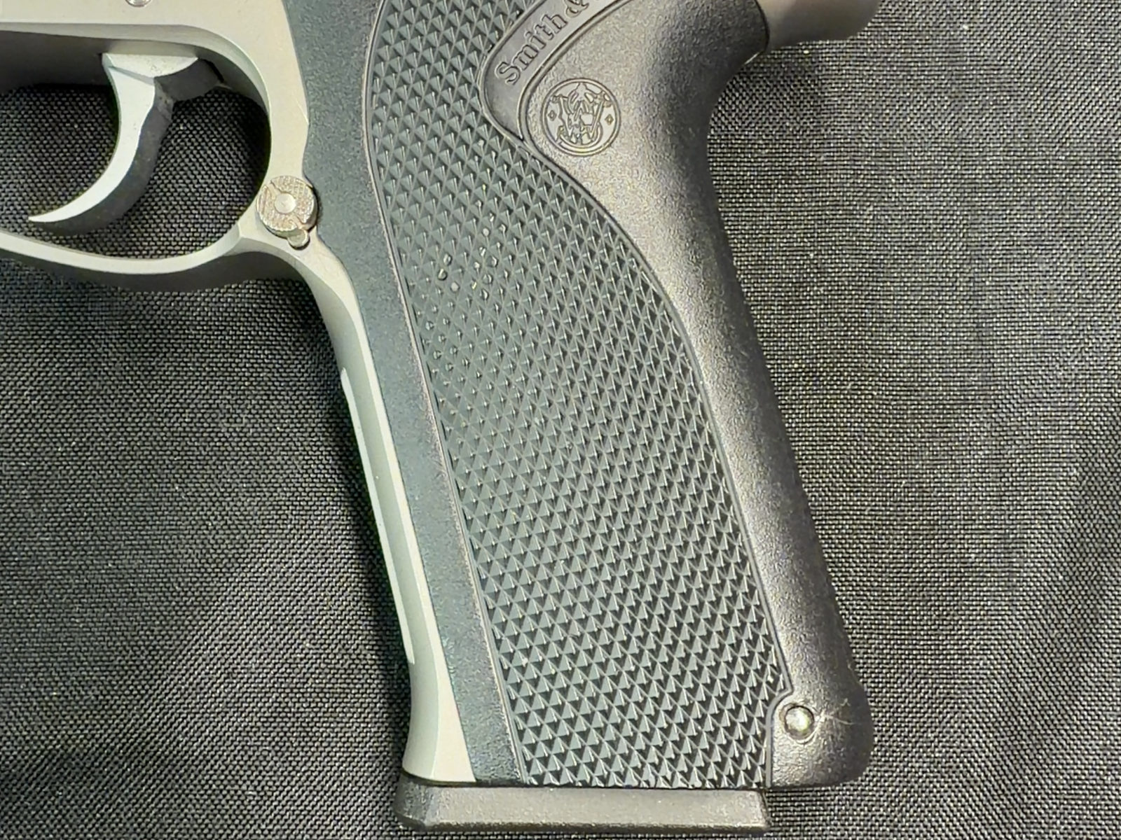 Smith & Wesson 1006 10mm Automatic 1st gen-img-10