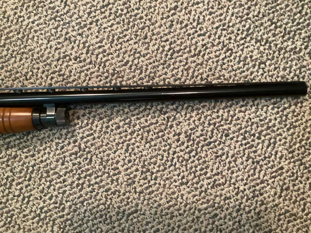 Winchester Model 120, 12 Gauge Pump, Vent Rib.-img-3