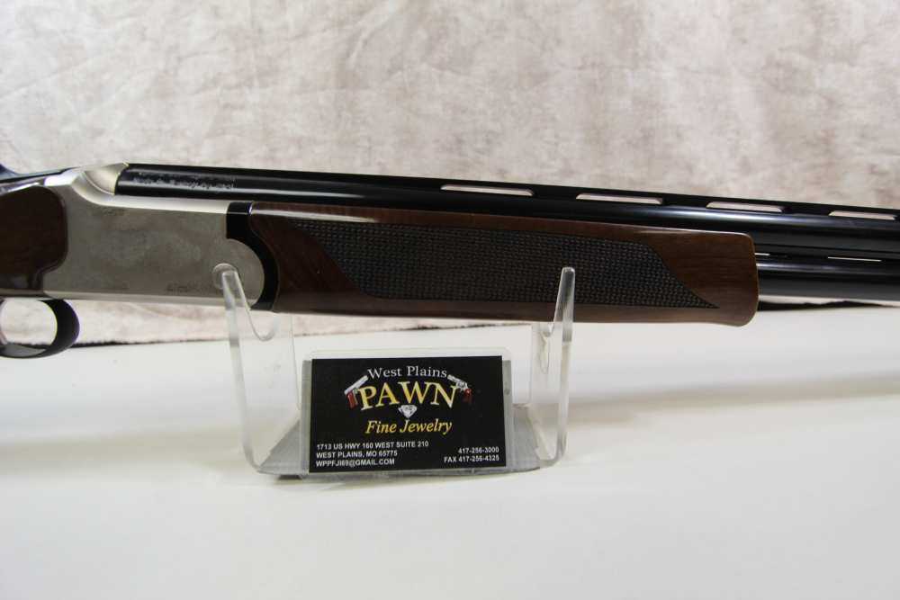 Tri-Star upland hunter 12 ga  over/under 28" vr  barrel 3" chamber mod/ic -img-3