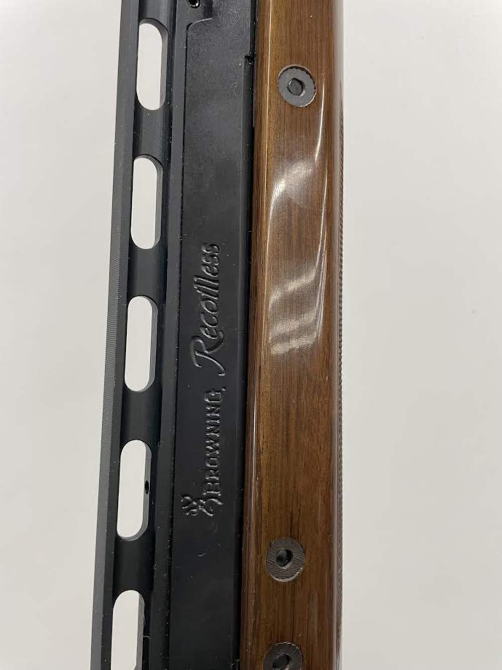BROWNING RECOILLESS 30" SINGLE SHOT BOLT ACTION TRAP 12GA SHOTGUN WALNUT-img-9
