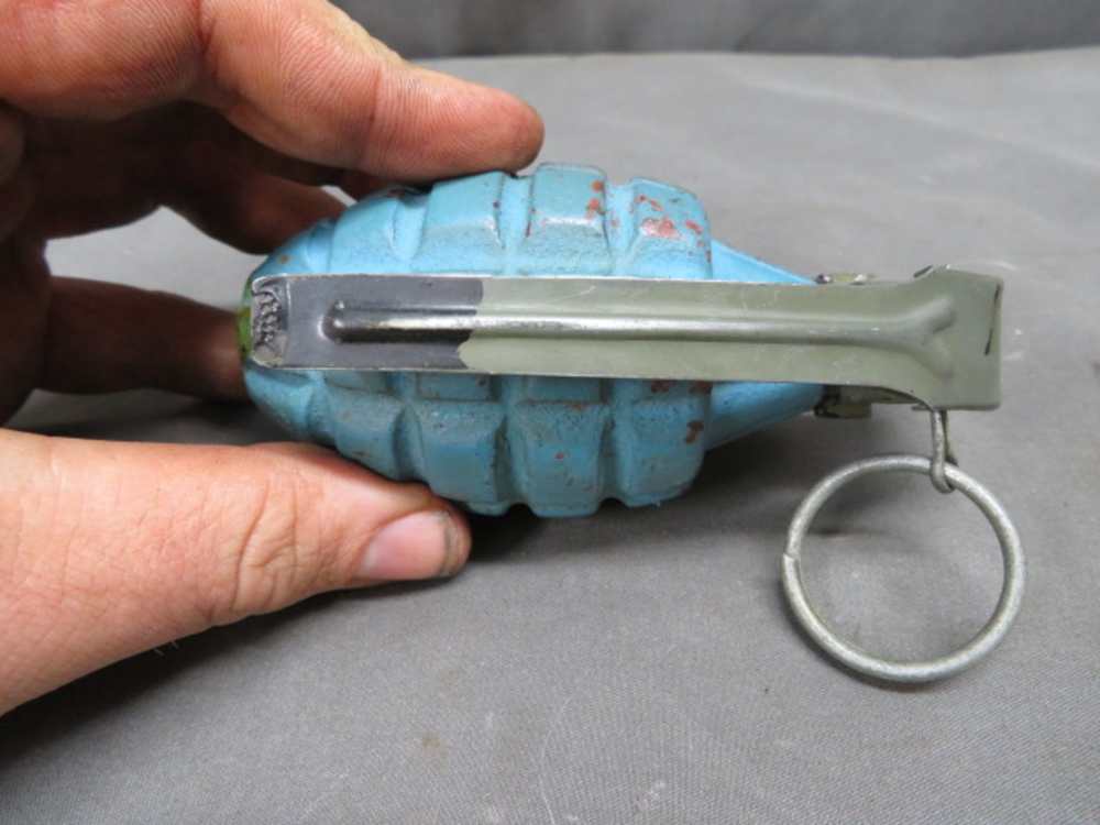 WWII-KOREAN WAR ERA US M21 PRACTICE TRAINING GRENADE-NICE PAINT-img-2