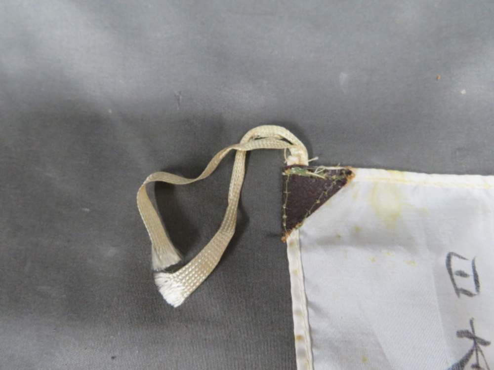 WWII JAPANESE HINOMARU MEATBALL FLAG-ORIGINAL-SIGNED KANJI CHARACTERS-img-2