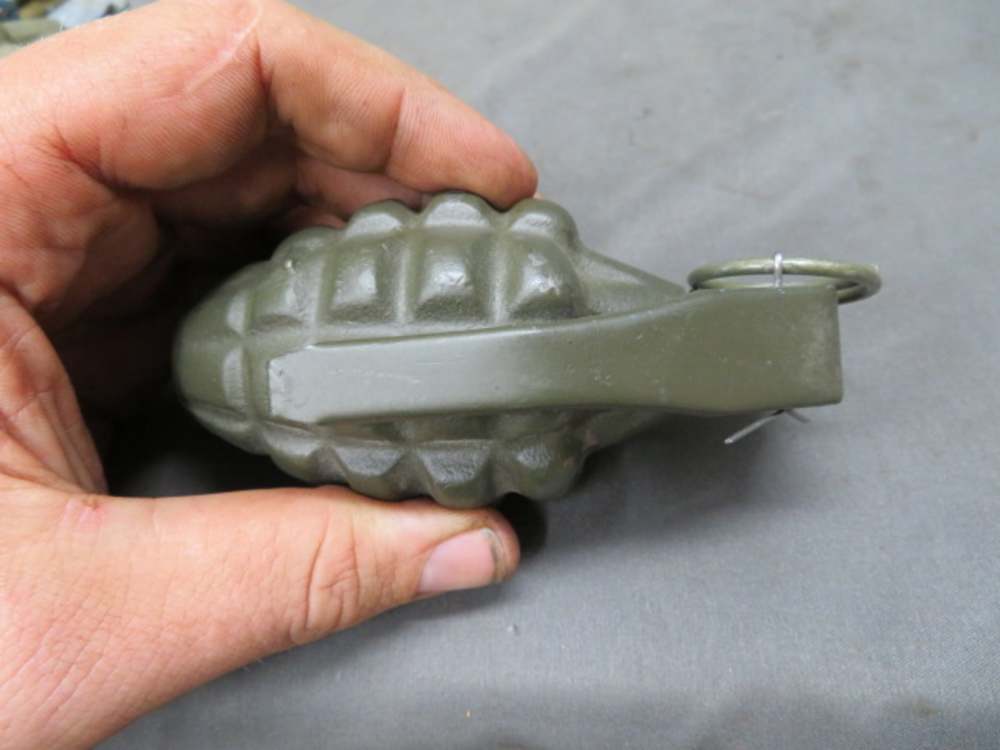 LOT OF 3 WWII US MK 2 STYLE DUMMY GRENADES W/ CARRIER-img-16