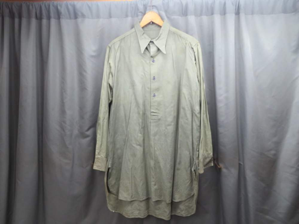 WWII GERMAN ARMY PULL OVER SERVICE SHIRT-ORIGINAL-img-0