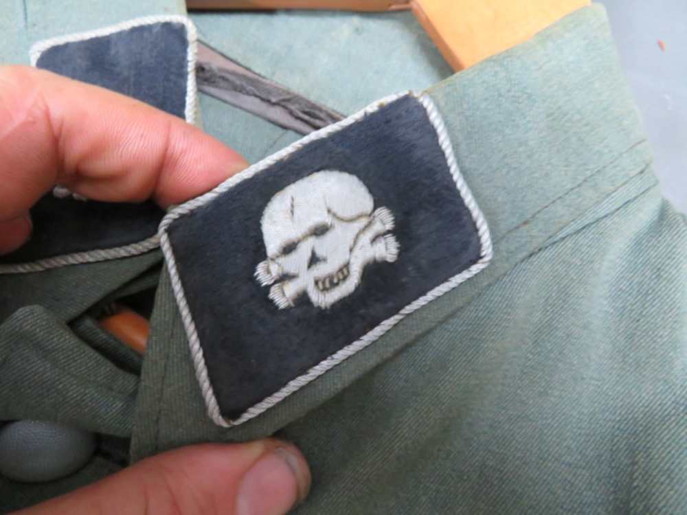WWII GERMAN OFFICER’S TAILORED TUNIC W/REPRODUCTION WAFFEN SS INSIGNIA-NICE-img-7