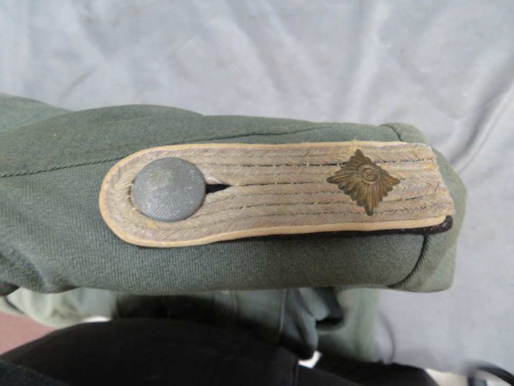 WWII GERMAN OFFICER’S TAILORED TUNIC W/REPRODUCTION WAFFEN SS INSIGNIA-NICE-img-10
