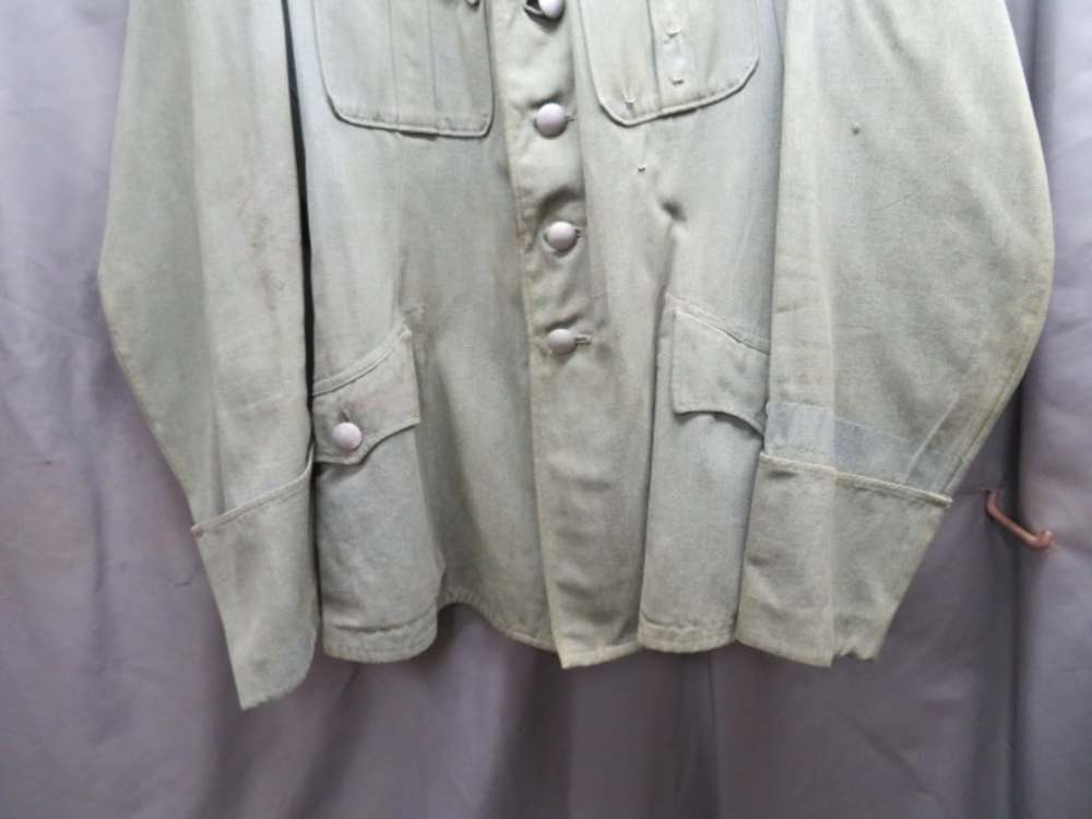 WWII GERMAN OFFICER’S TAILORED TUNIC W/REPRODUCTION WAFFEN SS INSIGNIA-NICE-img-3