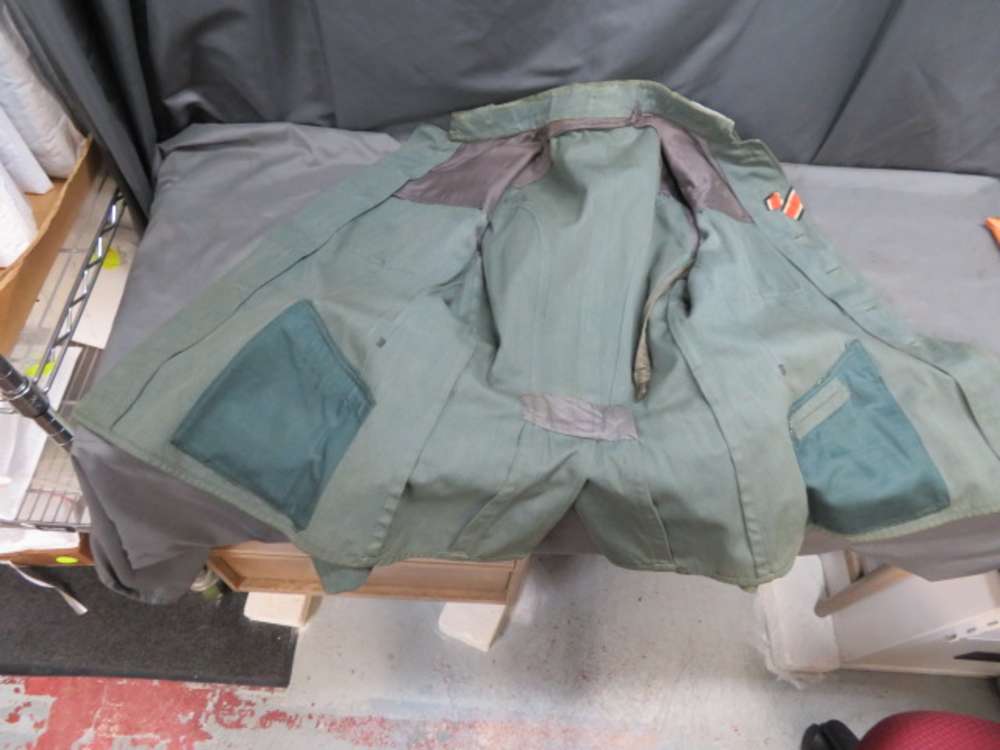 WWII GERMAN OFFICER’S TAILORED TUNIC W/REPRODUCTION WAFFEN SS INSIGNIA-NICE-img-16