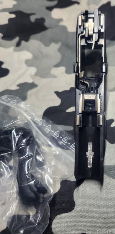 Glock G26 Gen 5 complete OEM Frame 26 Pre V   Discontinued  -img-2