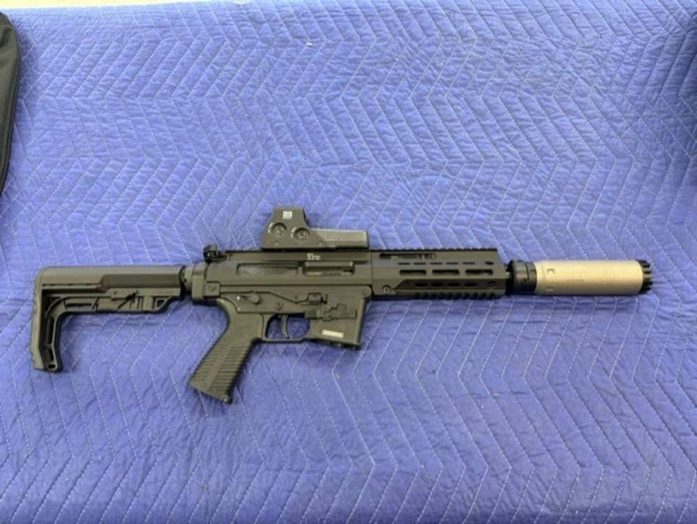 Rare B&T SPC9 G Suppressed - Factory SBR - Suppressor included - Glock Mags-img-2