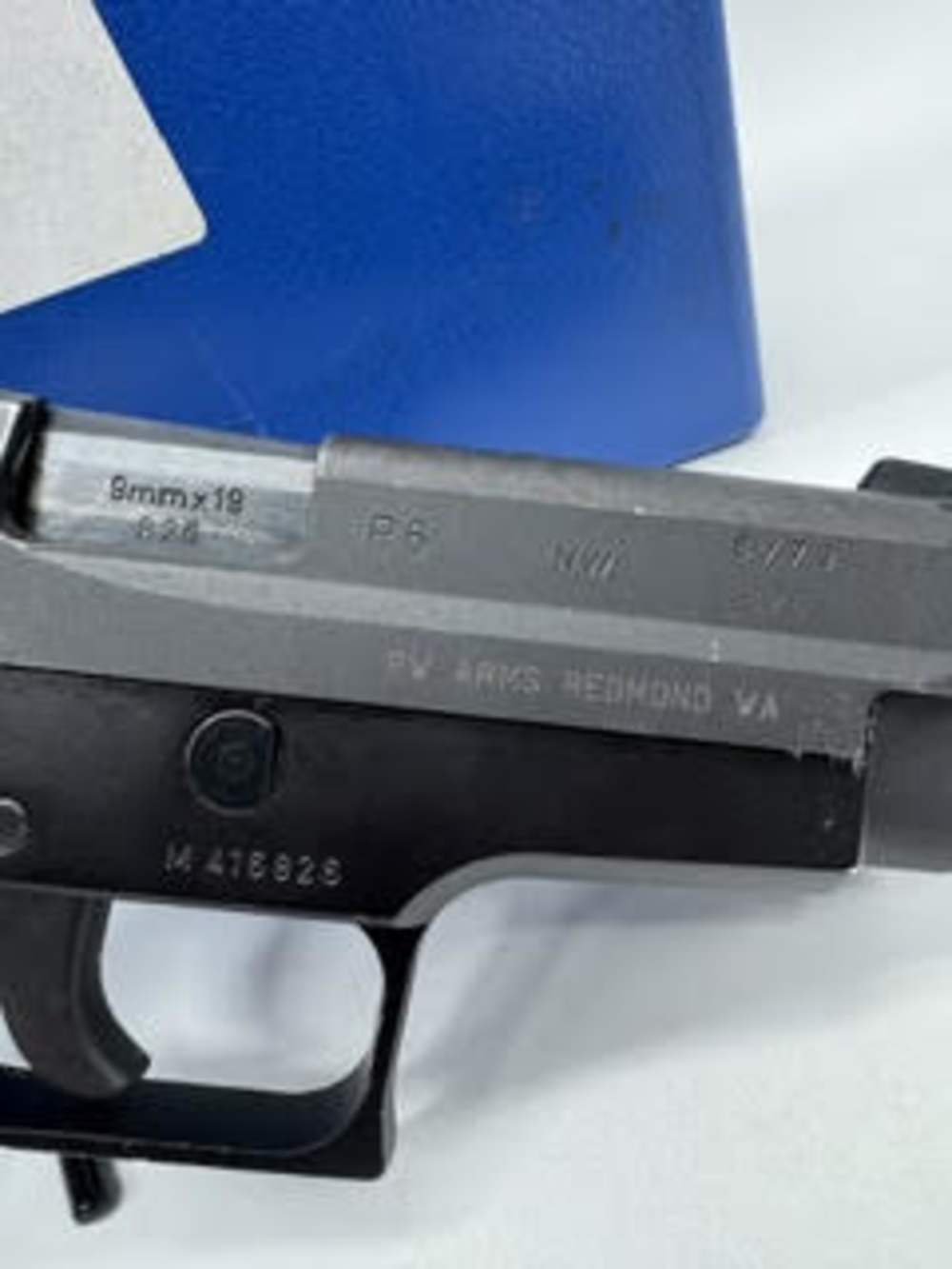 Sig Sauer P-6 -img-2
