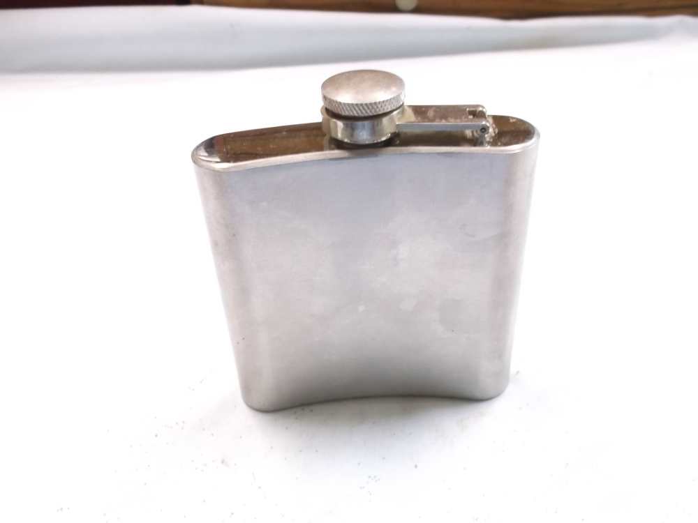 WHISKY/WATER FLASK 6oz. WATER TIGHT. GREAT for EMERANGY WATER ON TRAIL-img-1