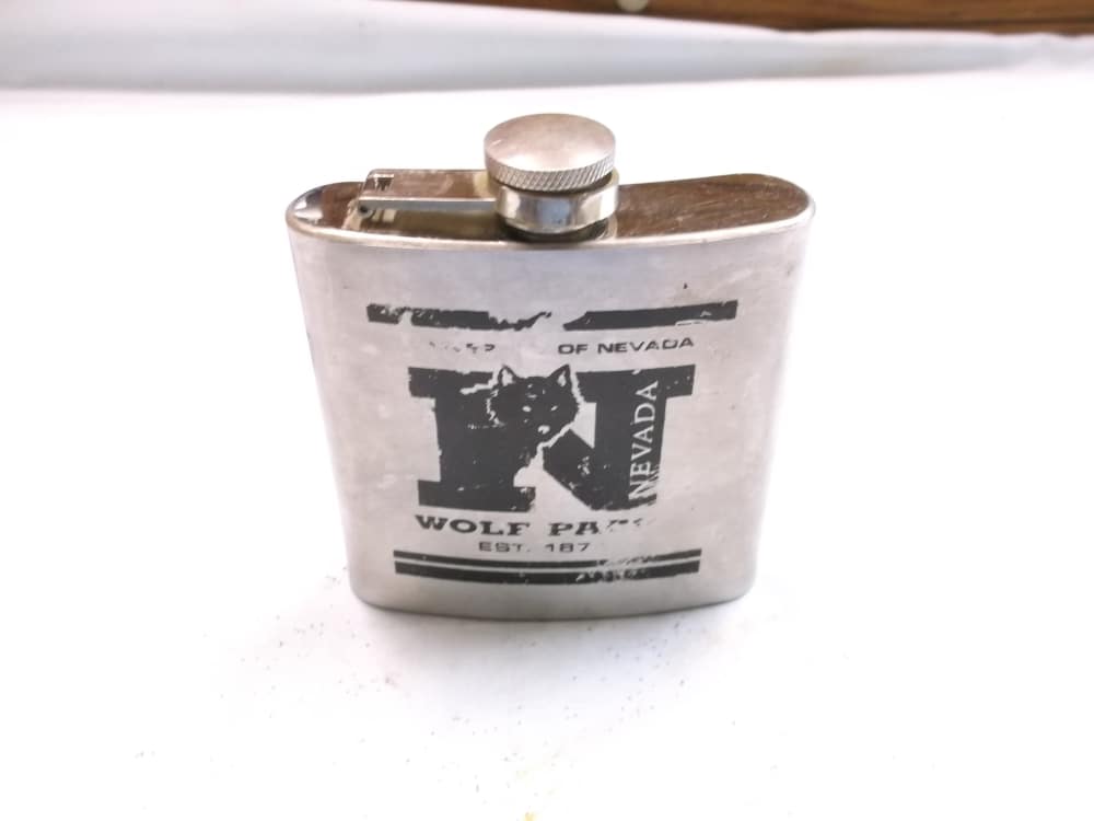 WHISKY/WATER FLASK 6oz. WATER TIGHT. GREAT for EMERANGY WATER ON TRAIL-img-0