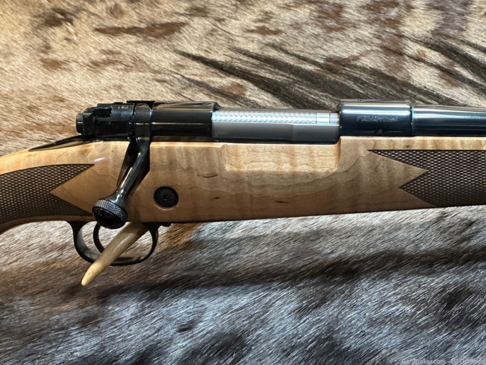 FREE SAFARI, NEW WINCHESTER MODEL 70 SUPER GRADE MAPLE 308 WIN 22"-img-3