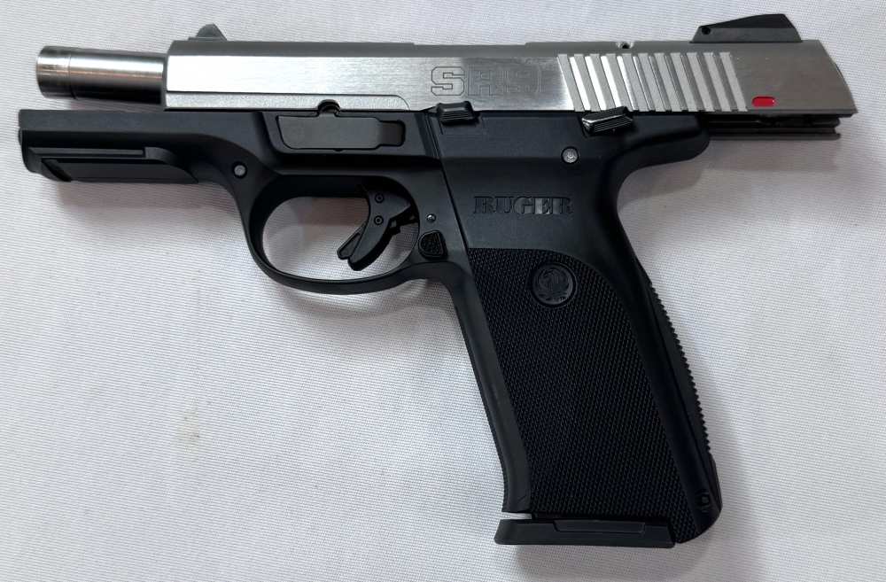 Ruger SR9 Pistol, 9mm, 4 1/8" Barrel, FIVE x 17 Round Mags, Nice!-img-7