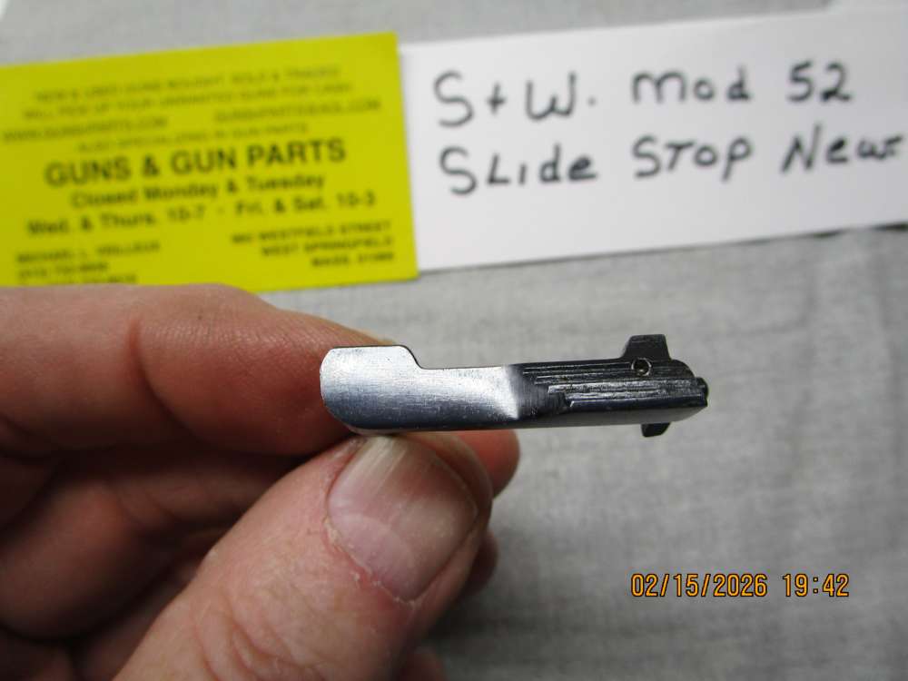 Smith & Wesson model 52 slide stop new.-img-1