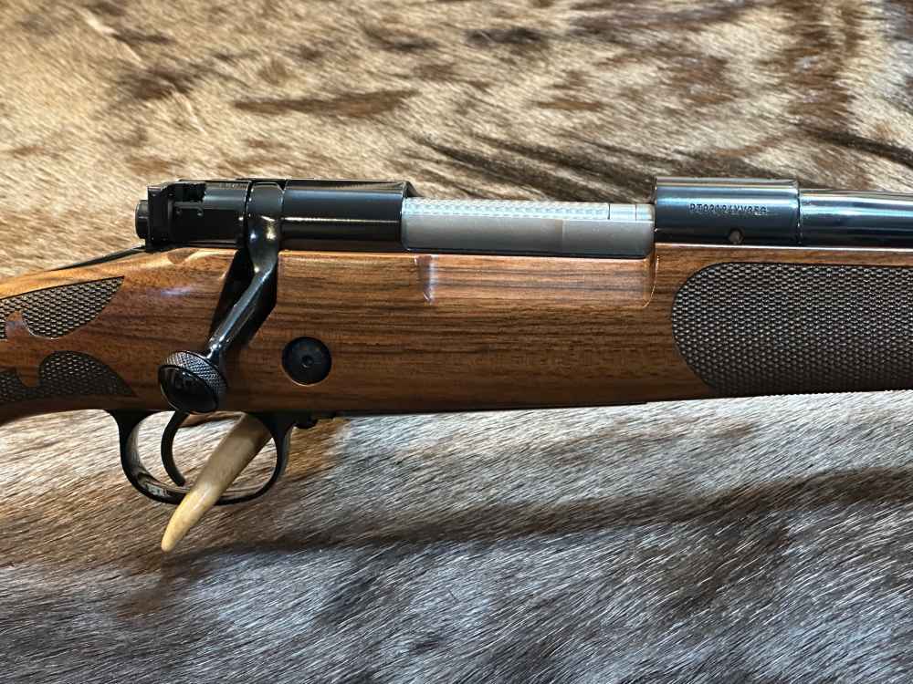 FREE SAFARI, NEW WINCHESTER MODEL 70 SUPER GRADE FRENCH WALNUT 243 WIN 22-img-3