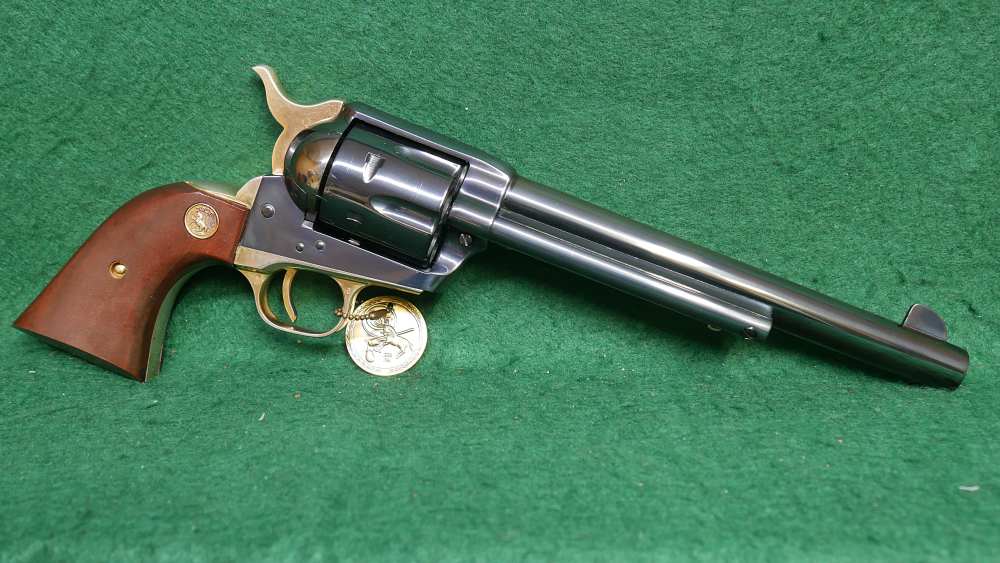 Colt SAA 125th Anniversary Edition w/ Presentation Box Excellent Condition-img-1