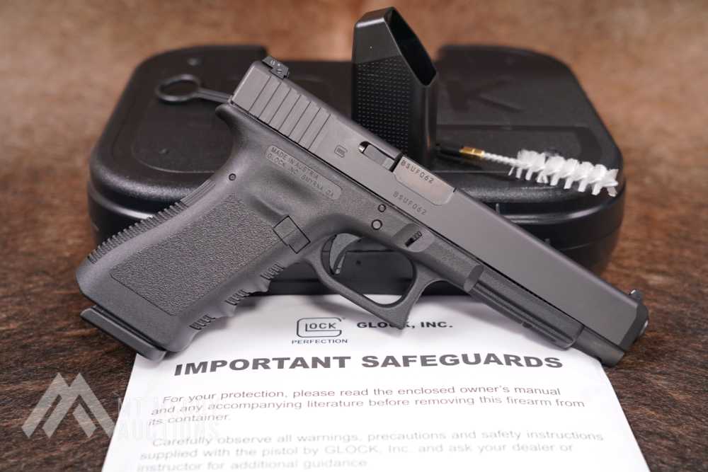 Glock 35 G35 Gen 3 .40 S&W 5.32” G 35 Striker Fired Semi-Auto Pistol, Box-img-0