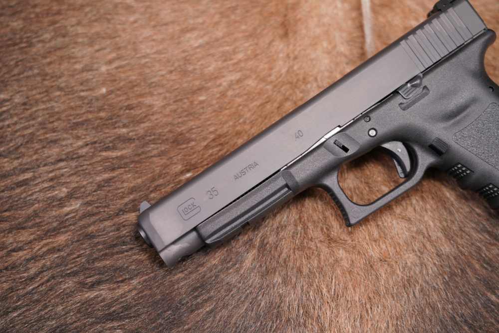 Glock 35 G35 Gen 3 .40 S&W 5.32” G 35 Striker Fired Semi-Auto Pistol, Box-img-3