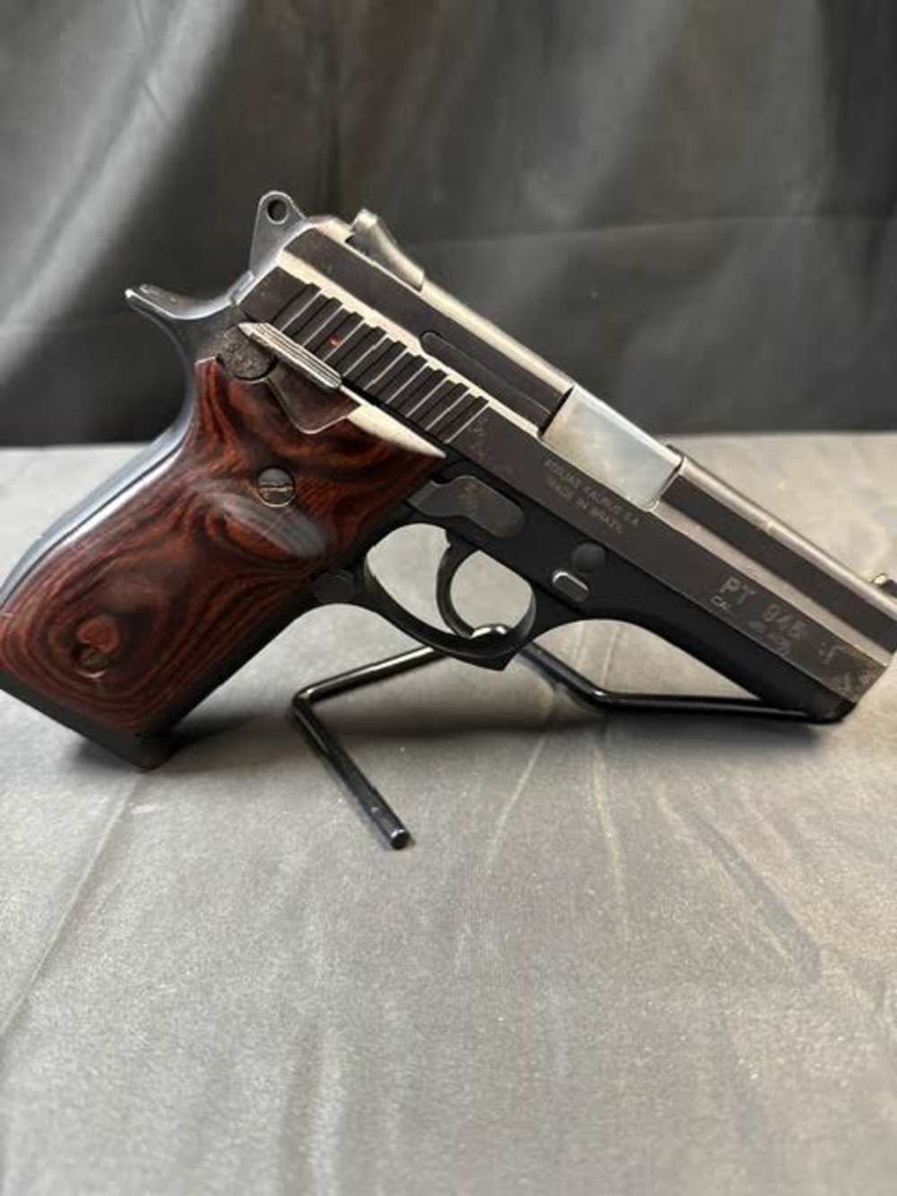 Taurus PT945-img-1
