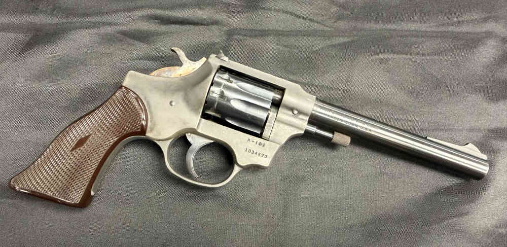 High Standard R-101 Sentinel 9 shot .22lr-img-1