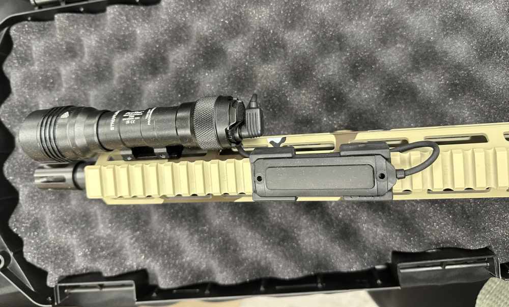 DANIEL DEFENSE DDM4 V7 5.56NATO CHOCOLATE CHIP W/ VORTEX UH-1 #39 of 300-img-3