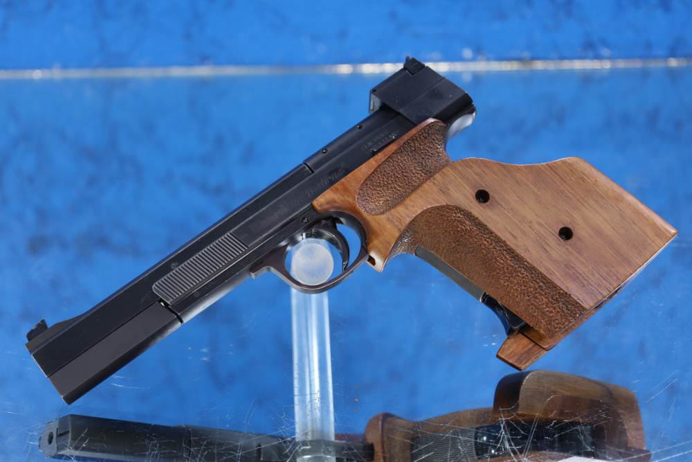 Hammerli 208 Target Pistol 22Lr Made in Switzerland-img-1