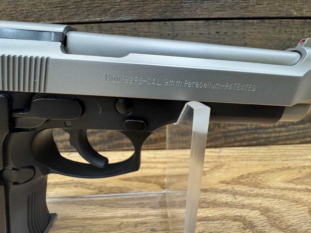 Beretta 92FS Double/Single-Action Semi-Auto Pistol-PENNY START! NO RESERVE!-img-20