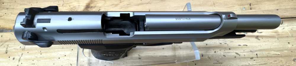 Beretta 92FS Double/Single-Action Semi-Auto Pistol-PENNY START! NO RESERVE!-img-32