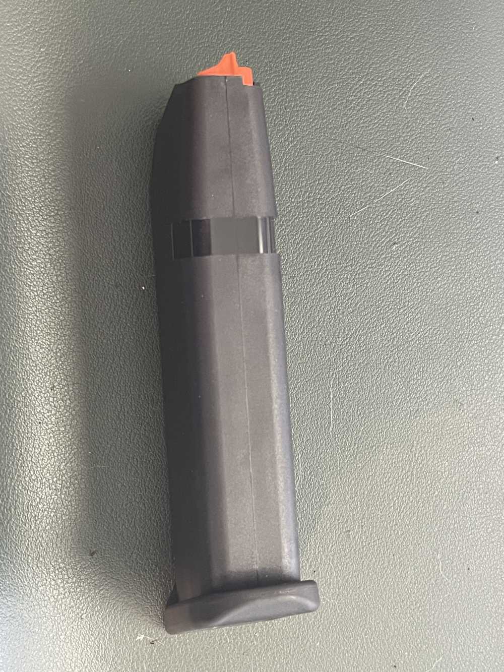Glock 17rd 9mm Factory OEM GEN 6 Magazine - G17 G45 G19 G26-img-2